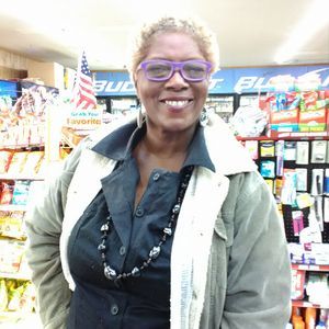 Meet your Posher, Veronica